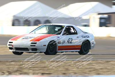 media/Nov-16-2025-CalClub SCCA (Sun) [[2975c16dfc]]/Group 6/Turn 1/